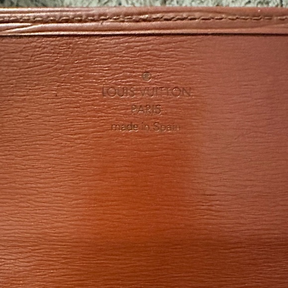 Louis Vuitton Wallet with COA - Picture 7 of 14